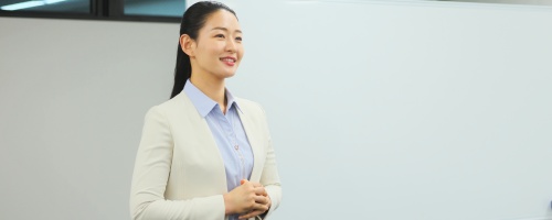 実践プレゼンテーション研修~聞き手を惹きつけ、心を動かす(1日間)