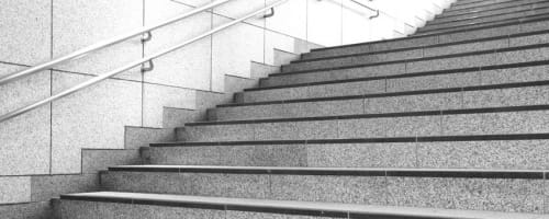 壁を乗り越える研修 身近な業務改善に取り組む編(1日間)