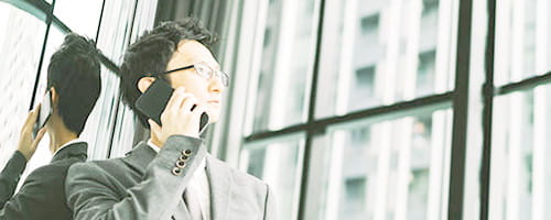 中堅社員研修 支援者からリーダーへと成長する(1日間)