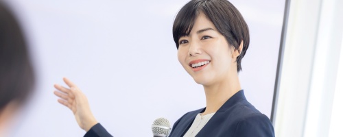 プレゼンテーション研修~ロジカルシンキングを活用して相手を納得に導く(1日間)