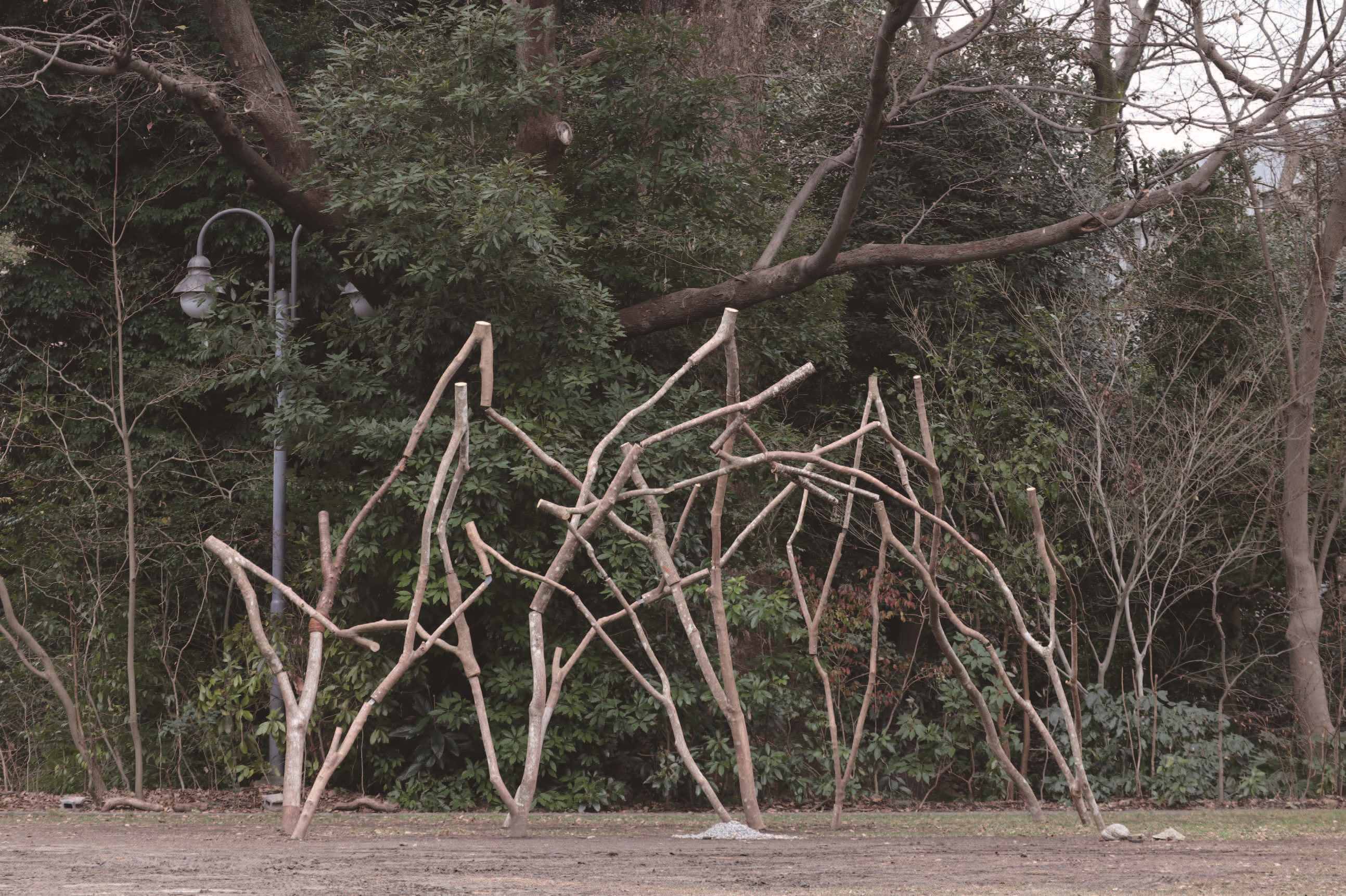 作品「無形の構築」