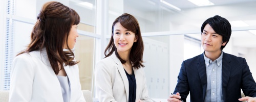 女性リーダー研修~コミュニケーション能力向上編(1日間)